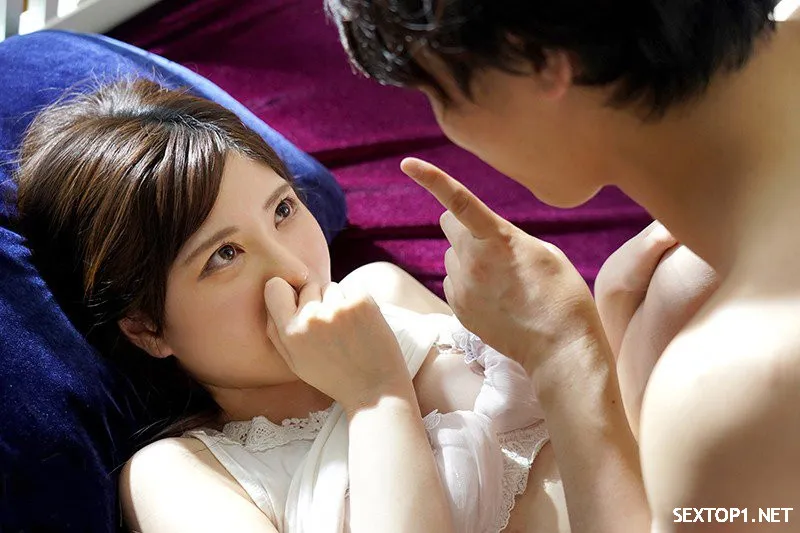 Dẫn bạn về nhà, bị bạn quan hệ luôn bà xã của mình