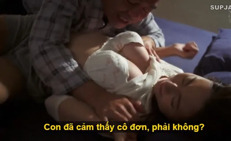 Nhìn con trai mải miết lao vào việc làm khiến vợ sắp cưới cô đơn lẻ bóng, ông bố chồng liều lĩnh đè ra quần thảo con dâu.