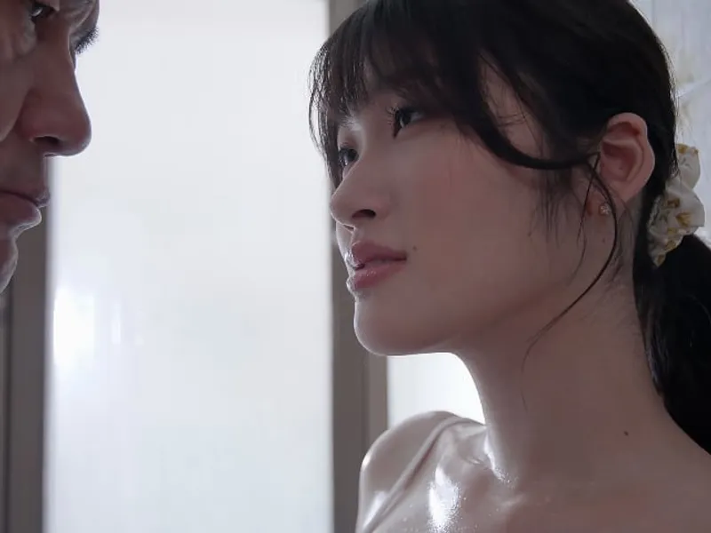 Chồng yêu bỏ bê, cô vợ được ông chú giúp thỏa mãn cơn dâm đãng lồn